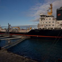 Piratai išsilaipino danų laive Gvinėjos įlankoje