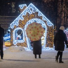 Vilniaus Kalėdų miestelyje – naujas traukos taškas Lukiškių aikštėje