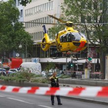 Berlyne automobiliui įsirėžus į minią žuvo žmogus, mažiausiai 13 sužeisti