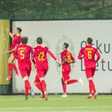 Lietuvos futbolininkai beviltiškai pralaimėjo Juodkalnijos rinktinei