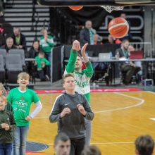 Vėl pergalė: „Žalgiris“ po dramatiškos kovos palaužė Uteną