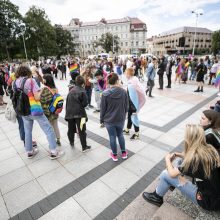 Apie 500 žmonių Vilniuje reikalavo užtikrinti LGBT bendruomenės teises 