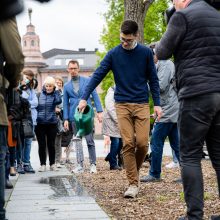 V. Kernagio gimtadieniui – kūrinys, kuris išryškėja tik lyjant