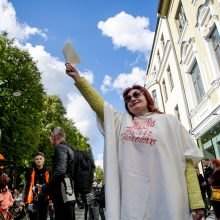 Išskirtiniai kadrai: konfliktai per „Kaunas Pride“ eitynes