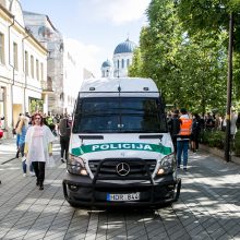 LGBT eiseną lydėjo ir maldos, ir vestuvės