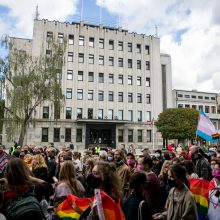 LGBT eiseną lydėjo ir maldos, ir vestuvės