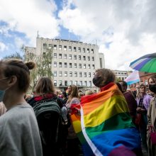 LGBT eiseną lydėjo ir maldos, ir vestuvės