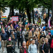 LGBT eiseną lydėjo ir maldos, ir vestuvės