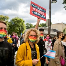 LGBT eiseną lydėjo ir maldos, ir vestuvės