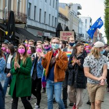 LGBT eiseną lydėjo ir maldos, ir vestuvės