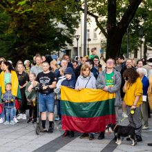 Lietuviai giedojo „Tautišką giesmę“