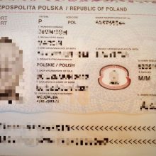 Į Baltarusiją važiavęs lenkas Lietuvos pasieniečiams pateikė visiškai į save nepanašaus vyro pasą