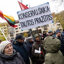 Protestas dėl NT mokesčio: jeigu matysiu, kad iš manęs atima namus, aš juos sudeginsiu