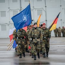 Rukloje tarnybą pradėjo penkioliktoji NATO priešakinių pajėgų kovinė grupė