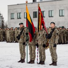 Ministras: buvę kariuomenės vadai galėtų būti geriau informuojami apie gynybos prioritetus