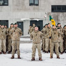 Ministras: buvę kariuomenės vadai galėtų būti geriau informuojami apie gynybos prioritetus