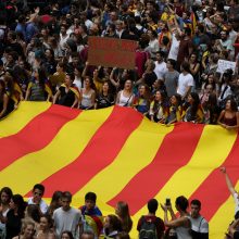 Katalonijos lyderiai siūlo Madridui pradėti derybas