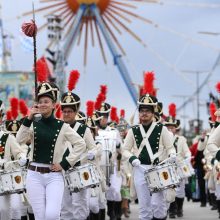 Didžiausioje alaus šventėje pasaulyje „Oktoberfest“ kainos kandžiojasi