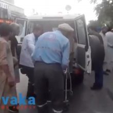 Prie Kabulo oro uosto driokstelėjo sprogimas: pranešama, kad pareikalavo 13 gyvybių