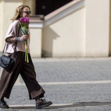 Į atsisveikinimą su Z. Kelmickaite Vilniuje renkasi žmonės