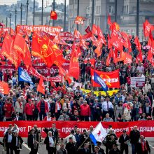 Gegužės 1-ąją lydi darbininkų ir aktyvistų protestai