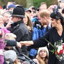 Karalienė Elizabeth II su šeima švenčia Kalėdas