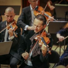 Klaipėdos koncertų salės sezoną užbaigs maestro R. Šumila ir du orkestrai