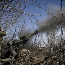Baltieji rūmai: per penkis mėnesius Rytų Ukrainoje žuvo daugiau nei 20 tūkst. Rusijos karių