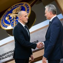 Prezidentas siūlo atleisti kadenciją baigiantį STT vadovą, naujo kandidato dar neturi