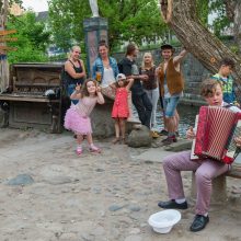 Gatvės muzikos diena: Vilniuje gyva muzika – net viešajame transporte