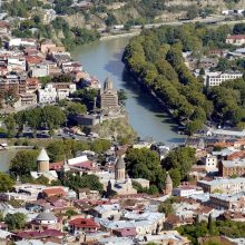 Rusija panaikino vizų režimą su Sakartvelu, atnaujins tiesioginį susisiekimą oru