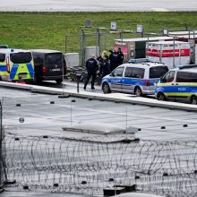 Hamburgo oro uoste – drama: įkaitu paėmė vaiką, sustabdyti skrydžiai