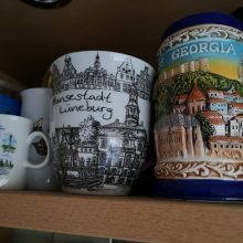 Aistrą keliauti įkvepia puodelių kolekcija