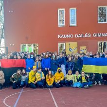 Kauno dailės gimnazija palaiko Ukrainą: kartu – ir mintimis, ir darbais