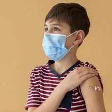 SAM: tėvai jau gali registruoti savo 5–11 metų amžiaus vaikus vakcinacijai nuo COVID-19 ligos
