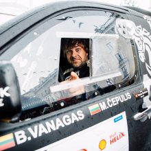 B. Vanagas Rokiškio ralyje startuos labai neįprastai: važiuos su Dakaro bolidu