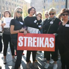 Nacionalinė švietimo agentūra: streikuoja per 2 tūkst. mokytojų, daugiausia – Klaipėdoje