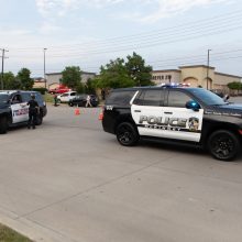 Teksaso prekybos centre vyras nušovė aštuonis žmones: ragina uždrausti puolamuosius ginklus