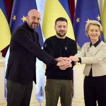 ES pripažįsta Ukrainos pastangas dėl narystės, ragina Kyjivą įgyvendinti daugiau reformų