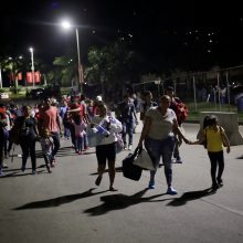 Iš Hondūro JAV kryptimi pajudėjo naujas migrantų karavanas