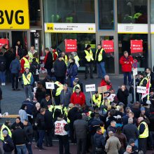 Sustojo Berlyno viešojo transporto sistema: 14 tūkst. darbuotojų pradėjo streiką