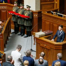 Ukrainos prezidentu inauguruotas V. Zelenskis paleido parlamentą