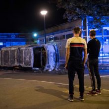 Neramumai Prancūzijoje: policijai nušovus žmogų kilo riaušės