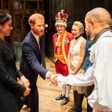 Princas Harry su M. Markle stebėjo miuziklą „Hamiltonas“: pora juokavo visą šou