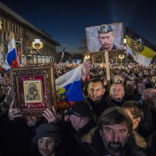 Įspūdingas V. Putino sutikimas Serbijoje: į gatves išėjo 100 tūkst. žmonių