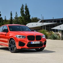 Sportiškųjų „BMW M“ gamintojai pristatė dvi naujienas visureigių gerbėjams