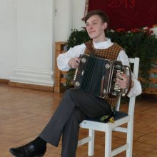 Išrinkti talentingiausi jaunieji folkloro atlikėjai