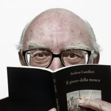 Mirė Italijos bestselerių autorius A. Camilleris