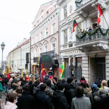 Vasario 16-ąją žmonės džiaugiasi galėdami švęsti laisvę ir reiškia solidarumą su Ukraina