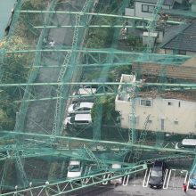 Taifūno padariniai Japonijoje: beveik 80 tūkst. namų vis dar neturi elektros